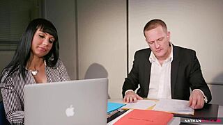 Valentina Ricci's rough anal quickie with blowjob and cum in mouth