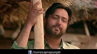 shanta shows her big tits and ass