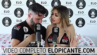 Veve Valencia Se Saca La Ropa Interior En El Cuarto Picante