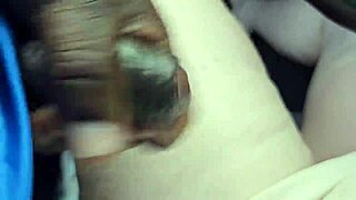 Fremmed spiste min fisse i parkeringsplads efter fake historie, kinky muslimsk milf