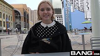 I teen sex addict masturbates everyday.