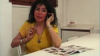 Film gigolo for mature women in heat with anal and blowjob, directed by Roby Bianchi