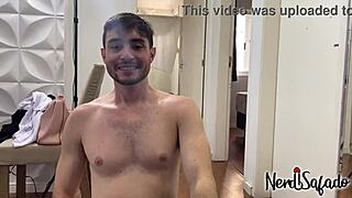 Comendo a Novinha Peludinha com Bunda Estreita