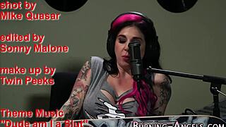 Alternative emo chick enjoys lesbian sex with a tattooed goth partner