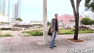 Intense Gay Blowjob With Hunk