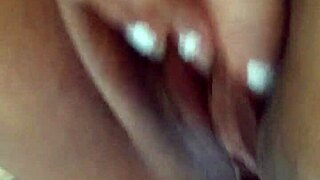 Boyfriend doesn’t satisfy my sexual desires, I have to resort to self-pleasure