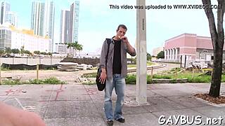 Intense Gay Blowjob With Hunk