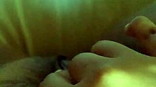 Boyfriend doesn’t satisfy my sexual desires, I have to resort to self-pleasure