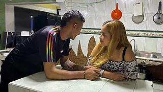 Stepsister Gives Pussy While Washing Dishes