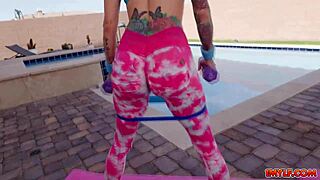 Stunning Milf Sarah Jessie Uses Him For Core Workout With Pussy Licking