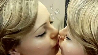 i enjoyed double sucking and cum eating with a very beautiful girl