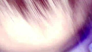 enormes tetas de la rubia hacen la mejor paja rusa