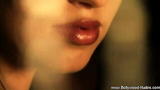 Seductive Brunette Undresses and Dances in Erotic Striptease from India