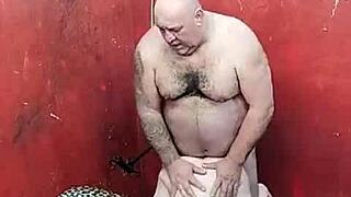 ENTEADA DO TIUZAO SEMPRE PEDE LEITE QUENTINHO BEM LA NO FUNDINHO