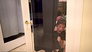 OMG! Step Bro, Why Are You Fucking Me Like This?