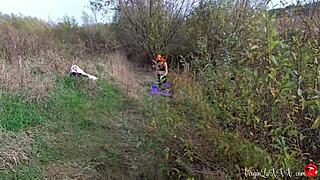 kitty chats with stranger about outdoor activities