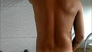 i can’t get enough of solo play in socks