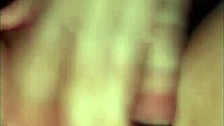 Lucky Stranger Gets Nudes from Amateur Model Joyliii Real Add