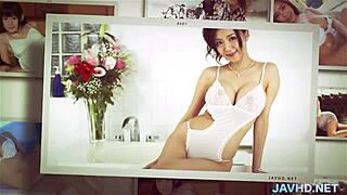 Sweet Asian BJ and Swallow in HD!