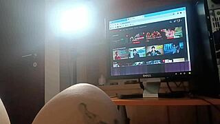 Cold in SP, Watched Netflix, Ended Up Cumming to Warm Up - Mary Jhuana