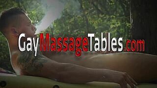 Gay Dude Riding Dong Bareback!