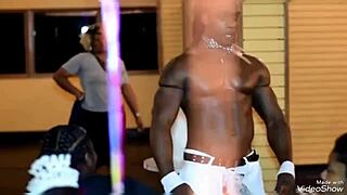 Are male strippers gay?