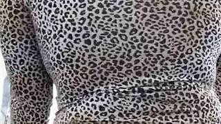 Vanillababyy performs sensual dances and engages in intimate activities with passion and rhythm