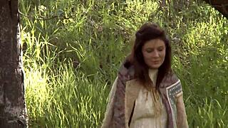 Girl Masturbates Pussy Outdoors in Woods!