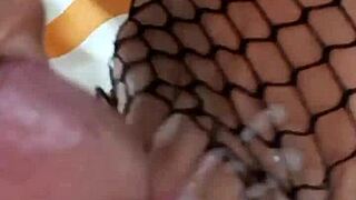 Foot Fetish Follandola Delicioso Y Acabando En Sus Pies B�scanos Juanlatino