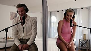 Curvy Blonde Blake Blossom Rides Mike Mancini's Hard Cock Wildly! 🔥