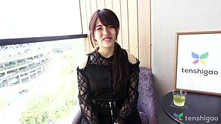 OMG, gravida japanska Mao suger och knullar på castingsoffan i Tokyo love hotel, helt galet!!