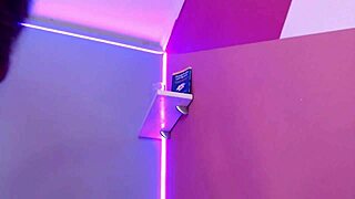 Latina Webcam Babe Plays With Dildo Solo