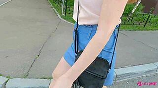 cute realtor serves client with risky public suck! 😜