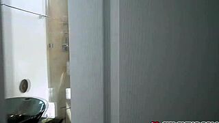 stepbro pounds scarlett bloom doggystyle in shower room 🔥