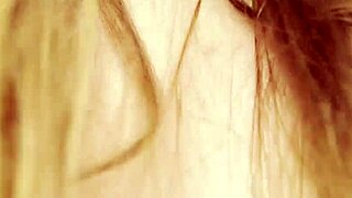 SAT HER OWN ASS ON A DICK