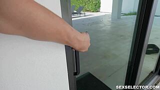 Employing sales tactics in this game with Ariana Starr