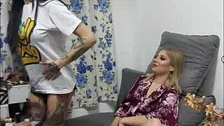 Teen Pornstar Lins Prepares For Hot Girls Video Scene!