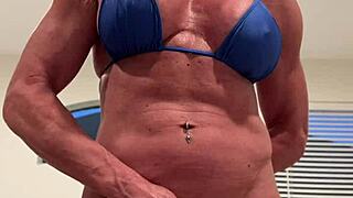 pov - help me cum with my big clit sucking now!