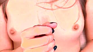 i jerked off my girlfriend close up on day 47, it was so hot