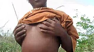 Crazy bitch shows big ass dance moves for proud family members