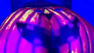 twerking that big ass on the pumpkin for fun