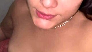 Amateur Skinny Girl Gets Vagina Split While Sending Salutes to Followers in Homemade Video