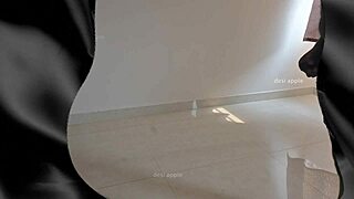 Tamil maid Sreelatha sucks owner’s cock while wife’s out!