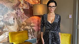 Hot Psychologist Provides Sex Therapy With Cunilingus And Doggystyle