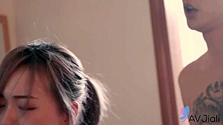 性感林思雨在厨房猛烈开干