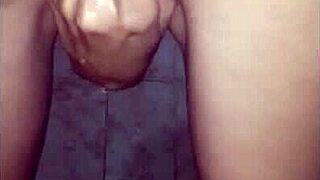 un dia excitada me masturbo muy rico el final es lo mejor p2