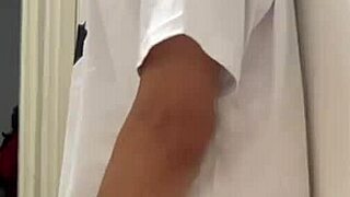 Caught her bathing, but she got oral on her pussy