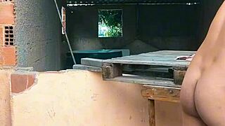 Solo session turns into a wild masturbation experience