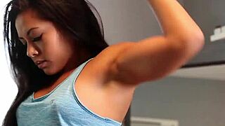 Amateur Lesbian Licks Pussy To Orgasm