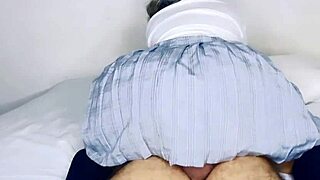 mi prima me agarra a sentones en escena casera